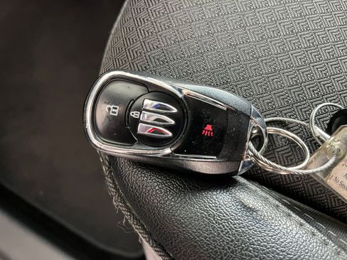 Used 2025 Buick Encore GX Preferred image 21