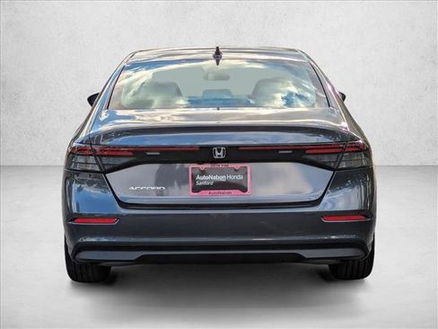New 2025 Honda Accord SE image 8