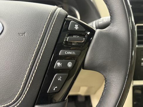 Used 2023 INFINITI QX80 Sensory w/ Cargo Package RWD image 22