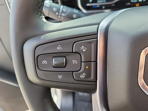Used 2023 GMC Sierra 1500 Elevation image 24