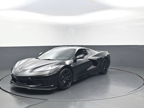 Used 2026 Chevrolet Corvette Stingray Coupe w/ Battery Protection Package RWD image 7