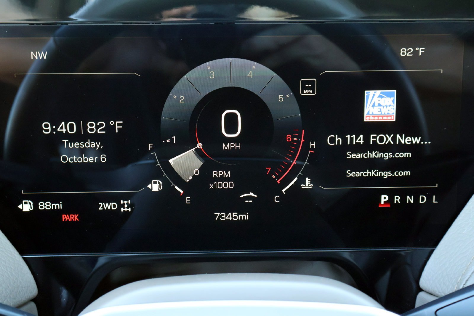 New 2026 GMC Yukon Denali w/ Sun & Power Step Package AWD/4WD image 36