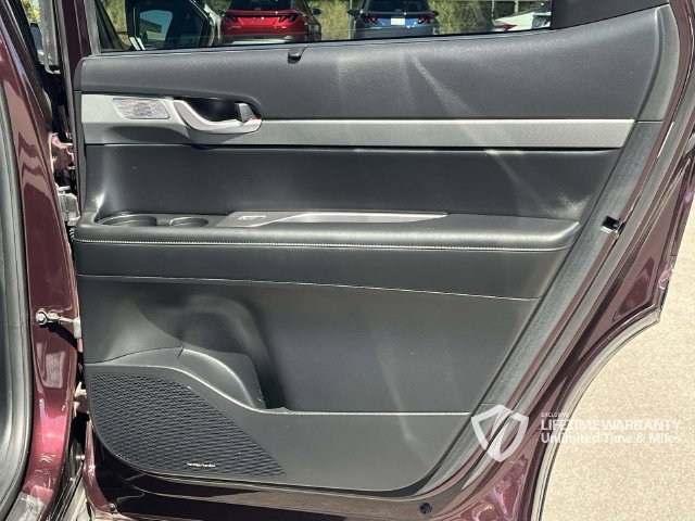 Used 2024 Hyundai Palisade SEL FWD image 29