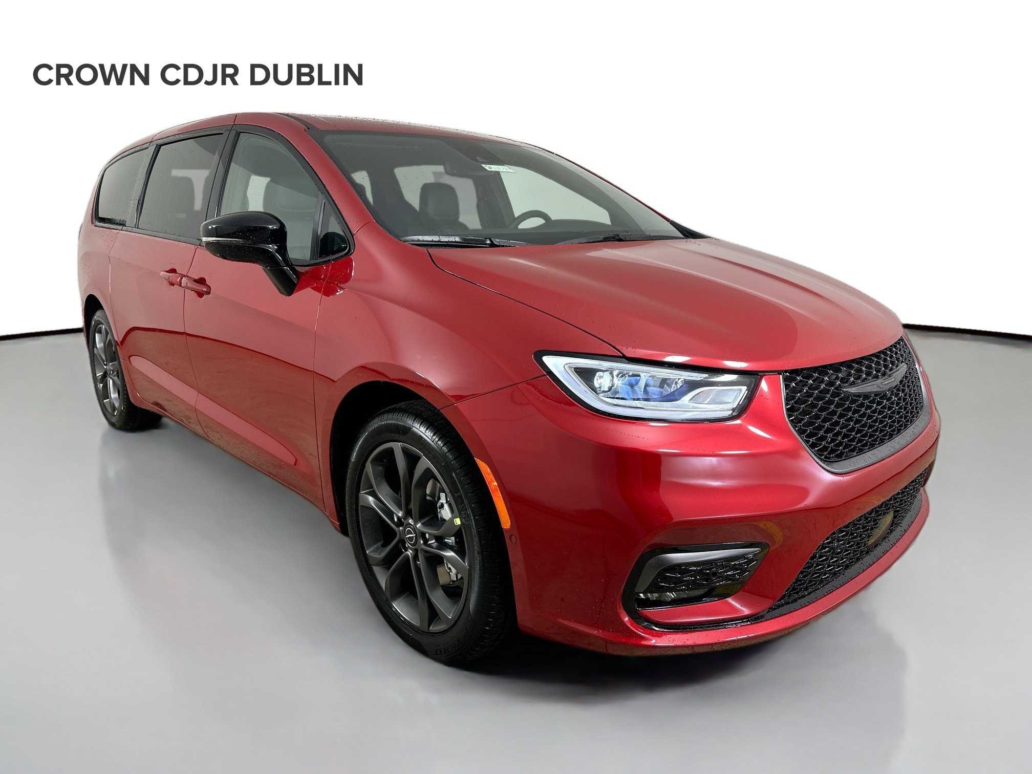New 2026 Chrysler Pacifica Select FWD image 3