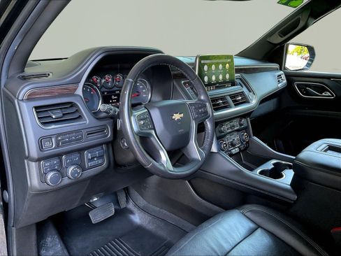Used 2021 Chevrolet Tahoe LT w/ LT Signature Package AWD/4WD image 17