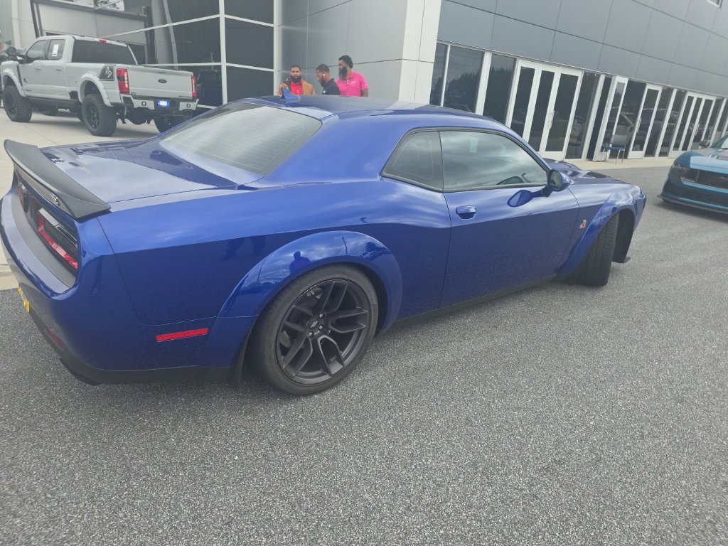 Used 2021 Dodge Challenger R/T Scat Pack RWD image 5