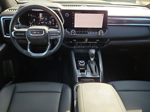 Used 2024 GMC Canyon Elevation w/ Elevation Premium Package image 14