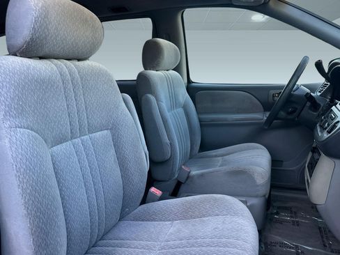 Used 2003 Toyota Sienna CE w/ CE Extra Value Pkg FWD image 23