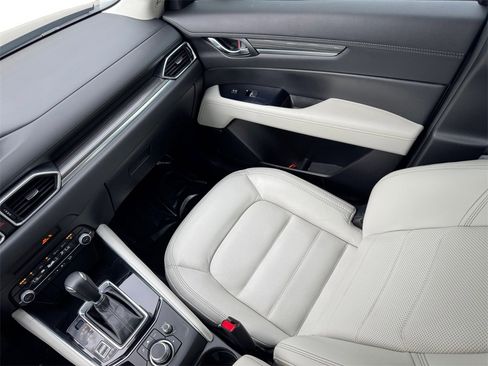 Used 2020 MAZDA CX-5 Grand Touring image 17