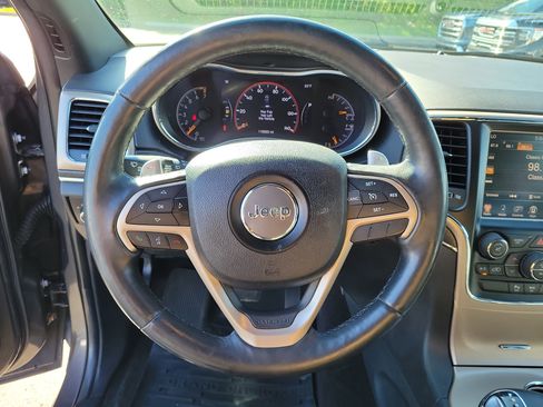 Used 2015 Jeep Grand Cherokee Limited image 22