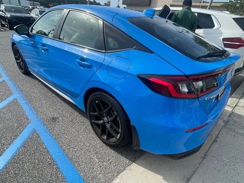 Used 2025 Honda Civic Sport image 4