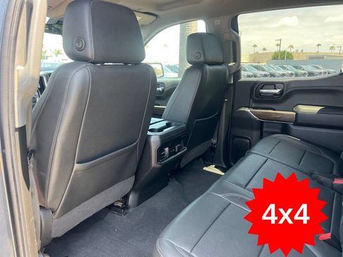 Used 2021 Chevrolet Silverado 1500 LT Trail Boss w/ Convenience Package II AWD/4WD image 34