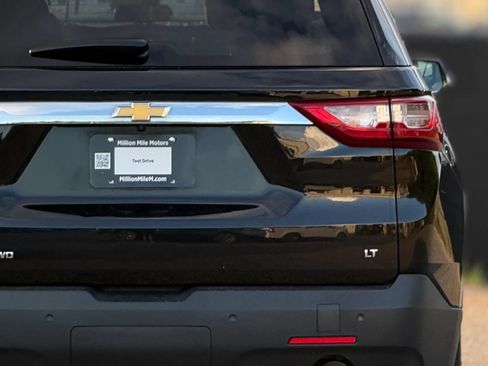 Used 2018 Chevrolet Traverse LT AWD/4WD image 14