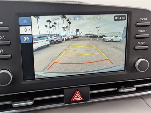 Used 2025 Hyundai Elantra Sport image 20