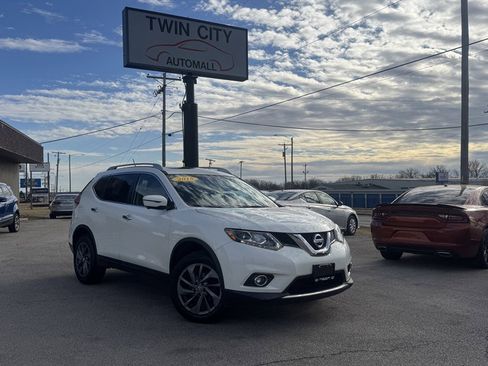 Used 2016 Nissan Rogue SL w/ SL Premium Package image 1