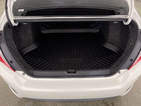 Used 2018 Honda Civic EX image 10