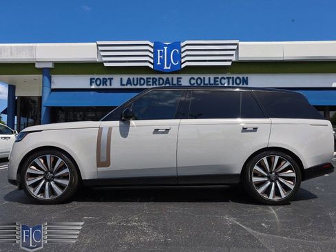 Used 2024 Land Rover Range Rover SV image 68