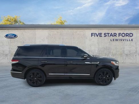 Used 2024 Lincoln Navigator Reserve AWD/4WD image 9