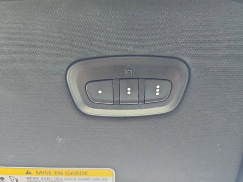 Used 2024 RAM 1500 Laramie image 28