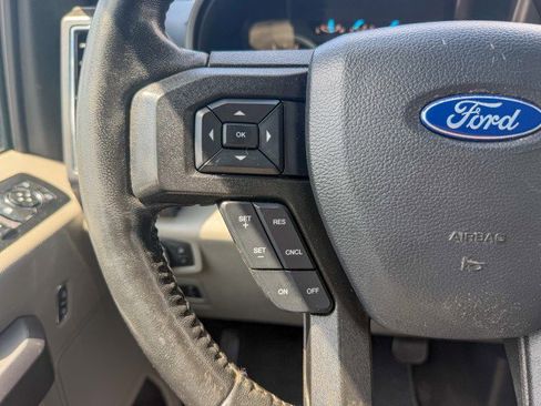 Used 2019 Ford F150 XLT w/ Equipment Group 302A Luxury AWD/4WD image 9