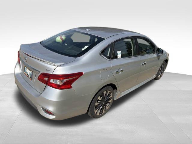 Used 2016 Nissan Sentra SR FWD image 3
