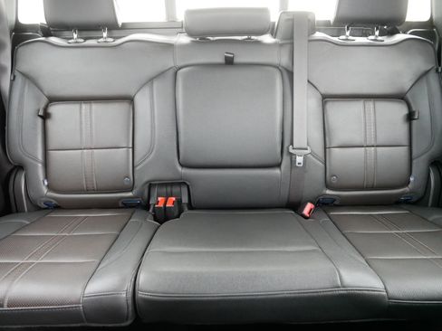 Certified 2024 Chevrolet Silverado 1500 High Country w/ Technology Package image 13