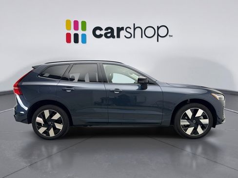 Used 2025 Volvo XC60 T8 Plus w/ Protection Package Premier AWD/4WD image 6