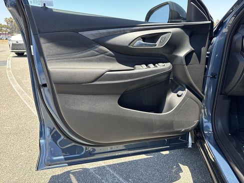 New 2026 Buick Envista Sport Touring w/ Convenience II Package FWD image 17