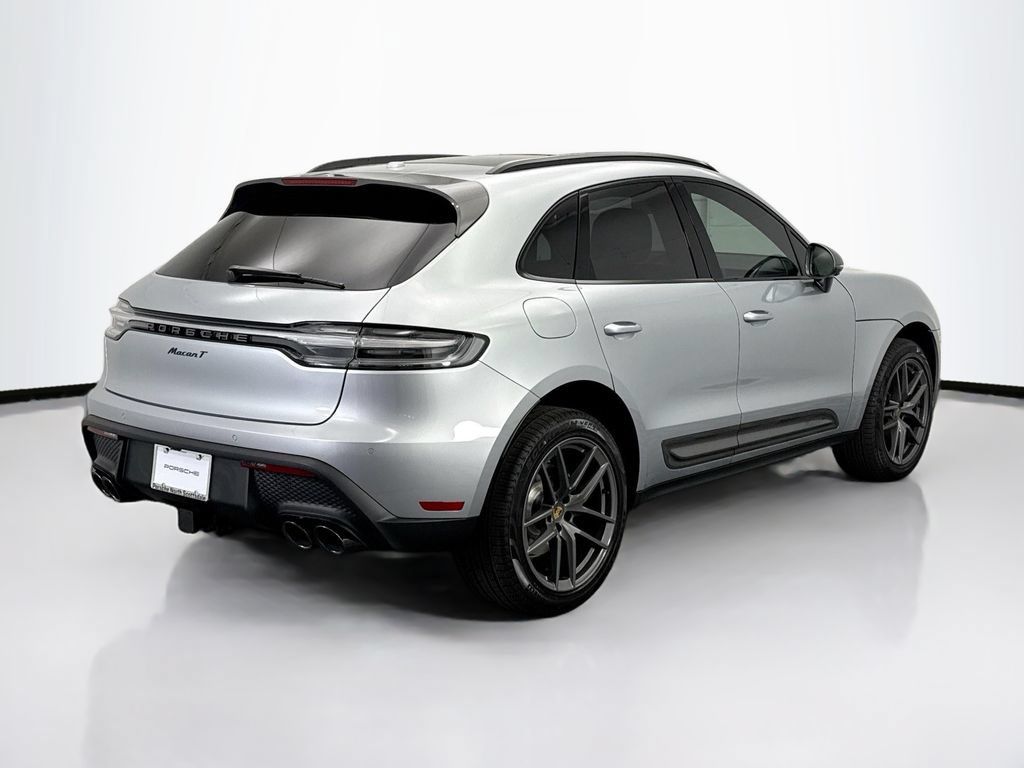 Used 2026 Porsche Macan AWD/4WD image 7