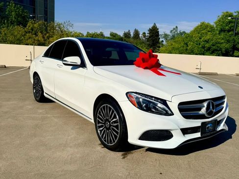 Used 2015 Mercedes-Benz C 300 4MATIC Sedan image 6