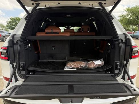 Used 2024 BMW X7 M60i w/ Executive Package AWD/4WD image 33