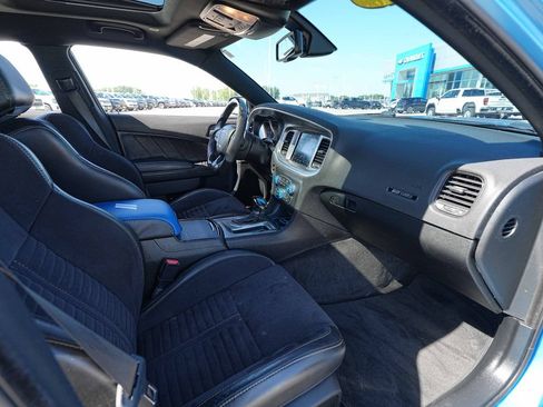 Used 2018 Dodge Charger R/T RWD image 23