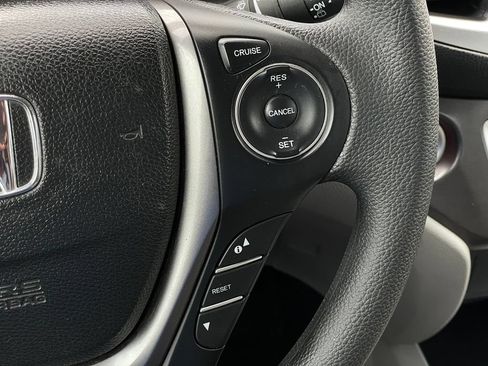 Certified 2018 Honda Pilot EX image 14