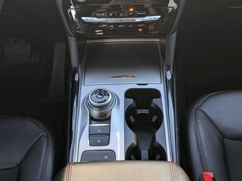 Used 2023 Ford Explorer ST-Line w/ Class IV Trailer Tow Package image 19