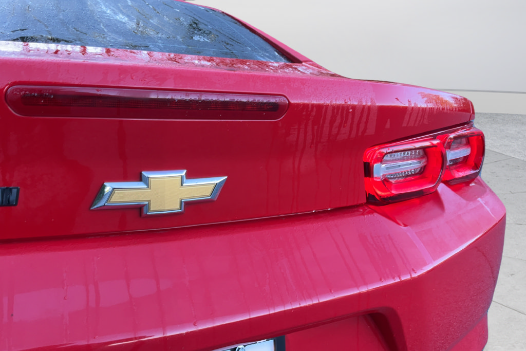 Used 2019 Chevrolet Camaro LS RWD image 28
