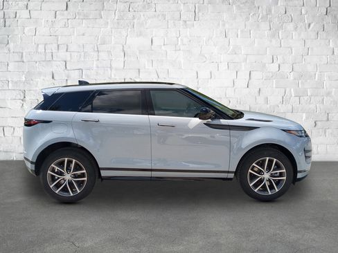 New 2026 Land Rover Range Rover Evoque Dynamic SE image 7