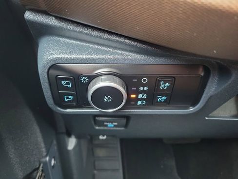 Used 2023 Ford Bronco Outer Banks image 20