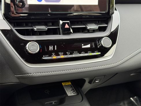 New 2026 Toyota Corolla SE image 24