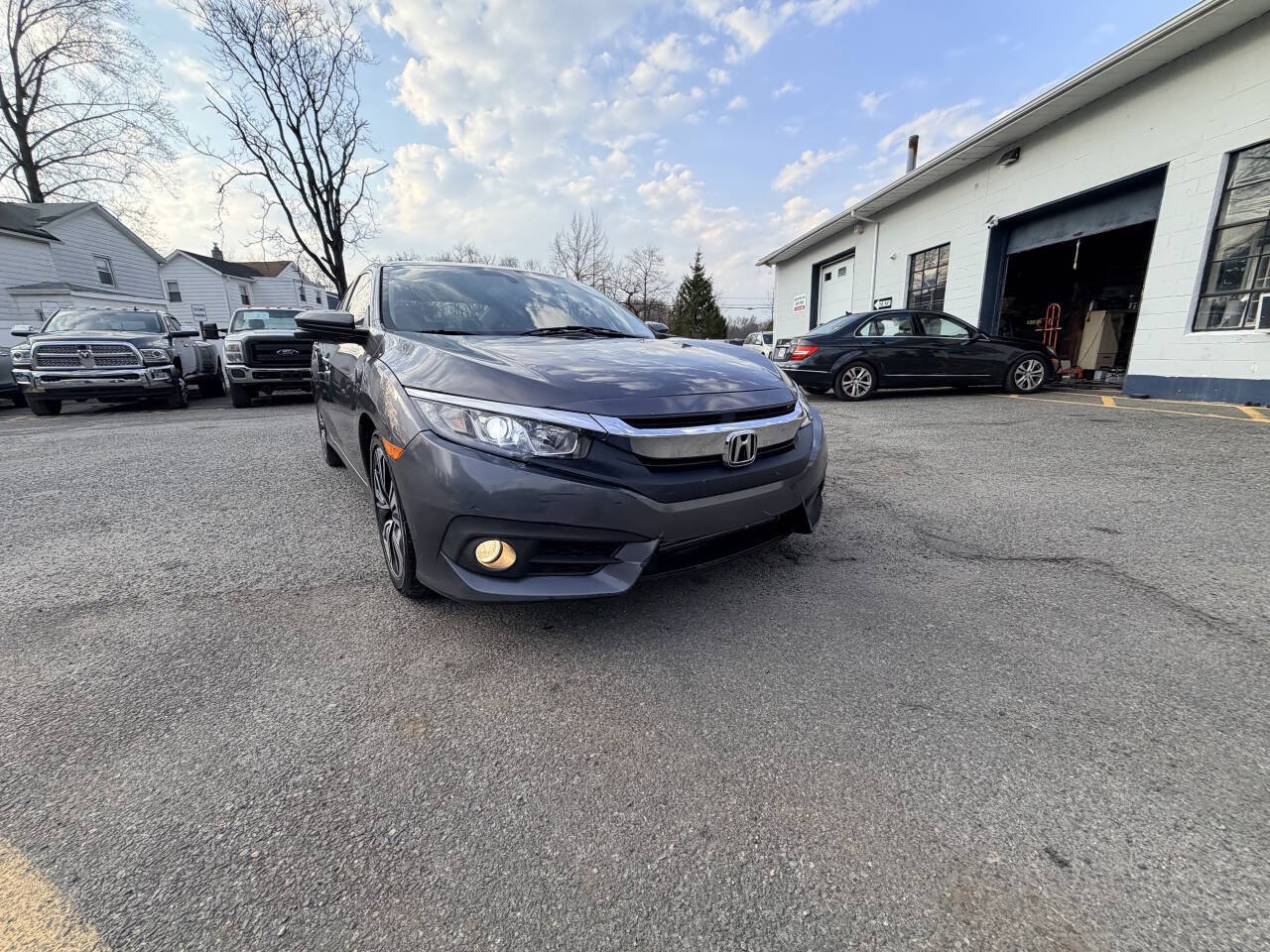 Used 2018 Honda Civic EX-L image 47