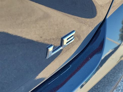 Used 2025 Toyota Camry LE image 8