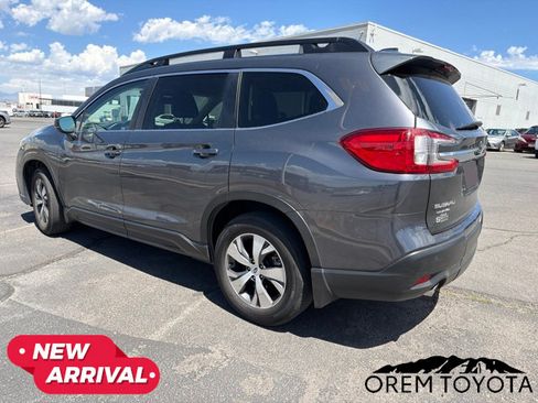 Used 2024 Subaru Ascent Premium w/ Convenience Package AWD/4WD image 9