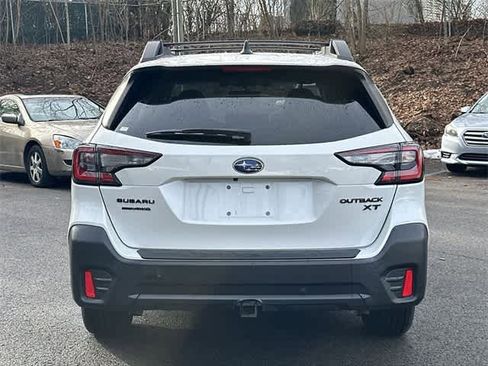 Certified 2021 Subaru Outback Onyx Edition XT image 4