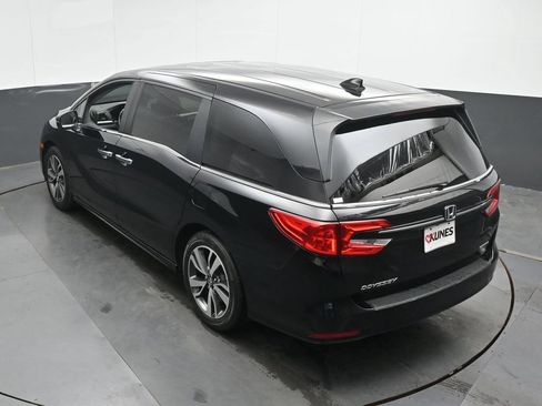 Used 2024 Honda Odyssey Touring image 37