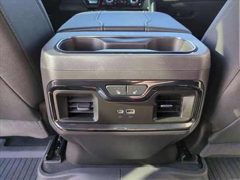 Used 2024 GMC Sierra 1500 AT4 w/ Technology Package image 17