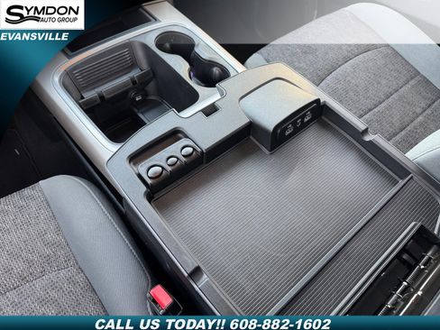 Used 2018 RAM 1500 Big Horn image 14
