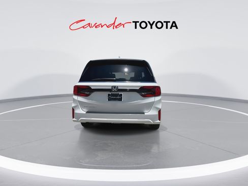 Used 2026 Honda Odyssey EX-L image 7
