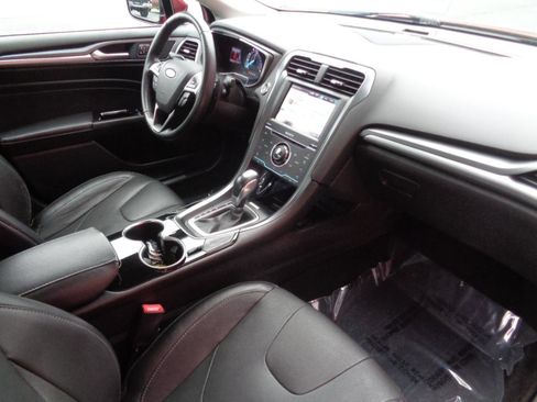 Used 2015 Ford Fusion Titanium FWD image 14