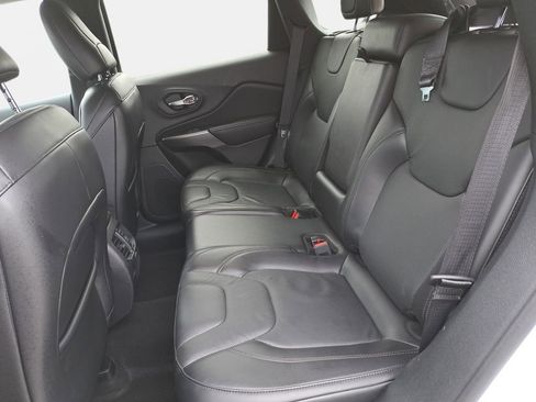Used 2020 Jeep Cherokee Limited AWD/4WD image 15