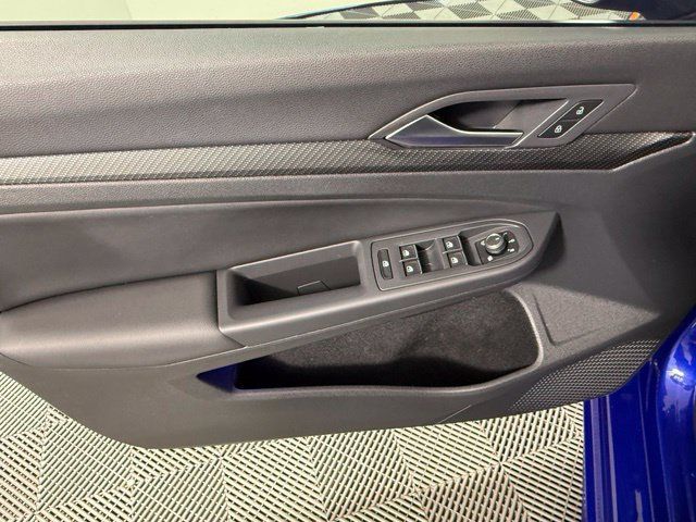 Used 2024 Volkswagen Golf R AWD/4WD image 15