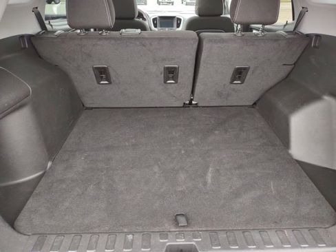 Used 2023 GMC Terrain SLE w/ Driver Convenience Package AWD/4WD image 15